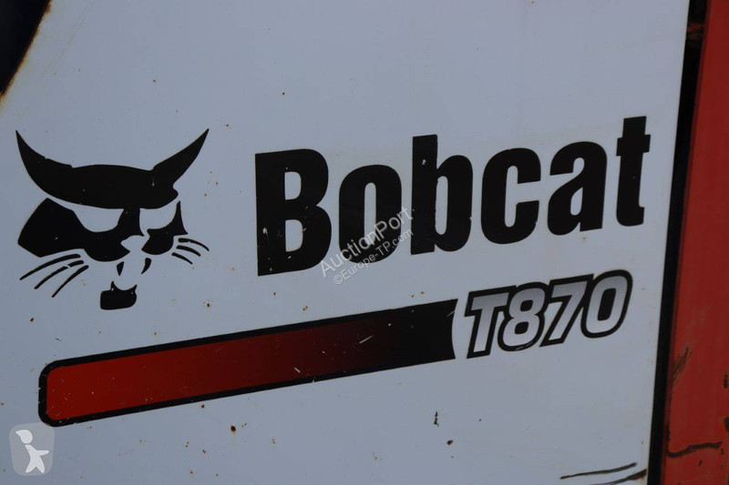 Shovel Bobcat