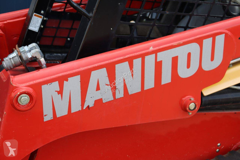 Shovel Manitou 1050 RT