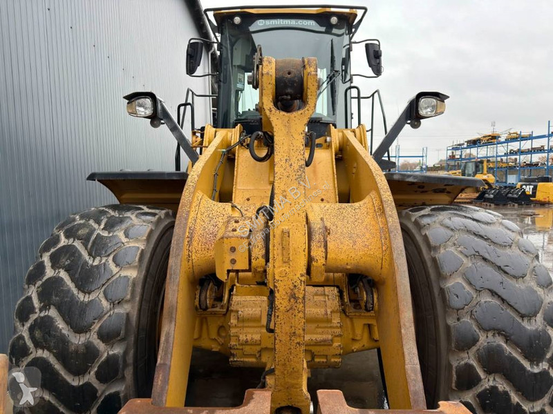 Nakladač Caterpillar 966M XE
