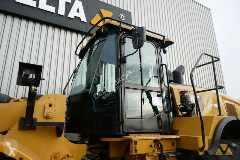 Nakladač Caterpillar 972M