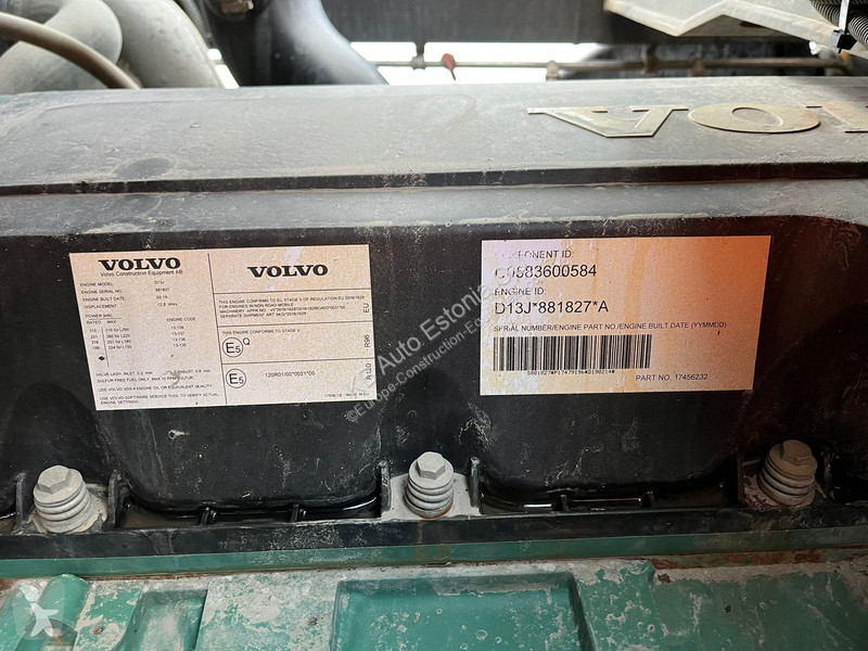 Фронтальный погрузчик Volvo L 260 H CENTRAL...