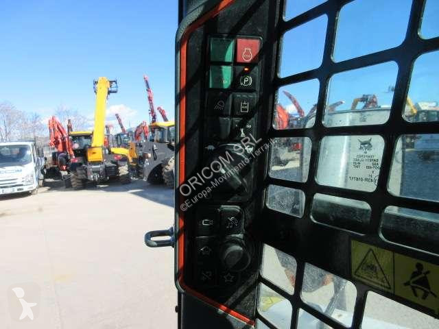 مُحمّلة Bobcat T76 HF
