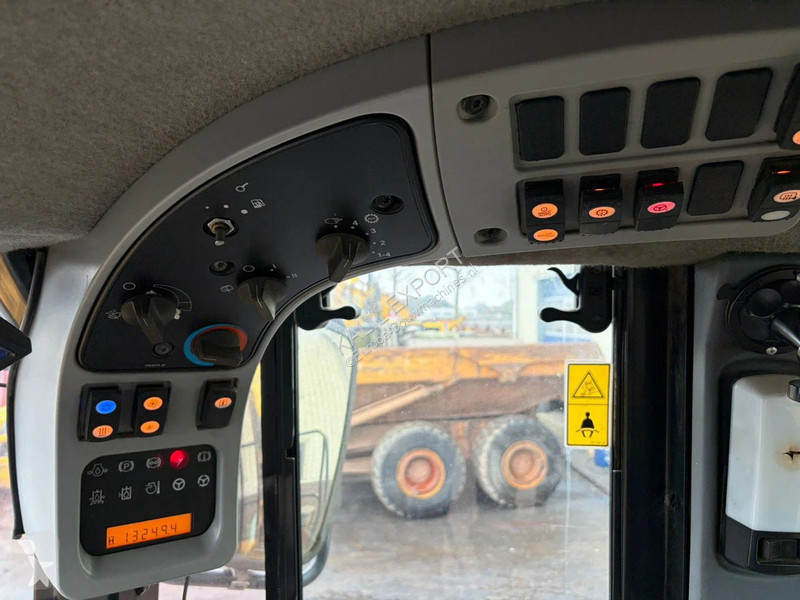 Nakladač Caterpillar H Wheel Loader CE Low...