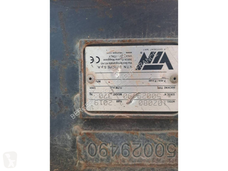 Chargeuse Hyundai HX380L
