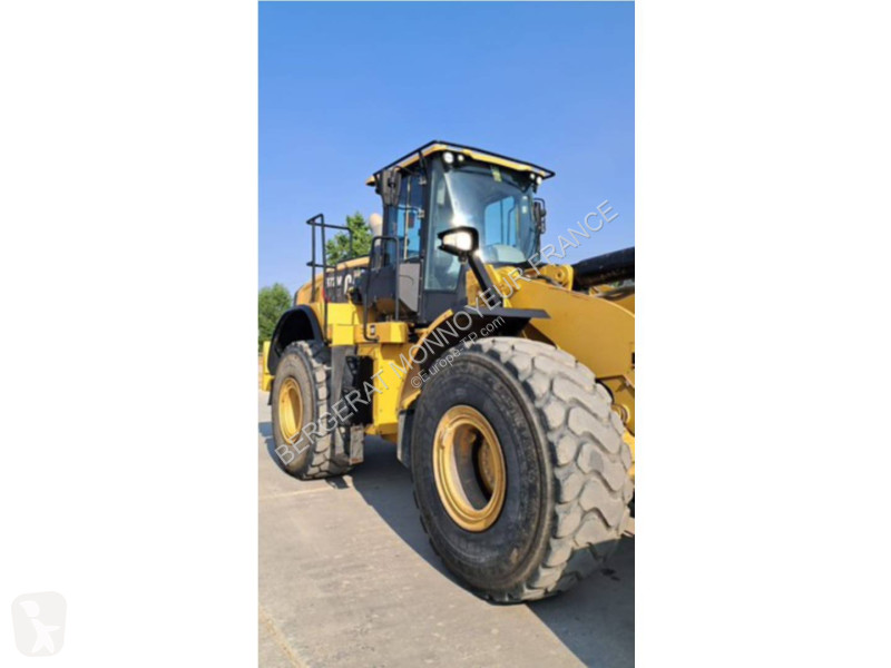 Nakladač Caterpillar 972M XE