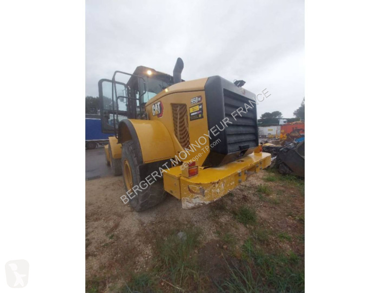 Nakladač Caterpillar 950GC