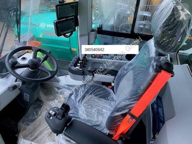 Фронтальный погрузчик LiuGong HE...