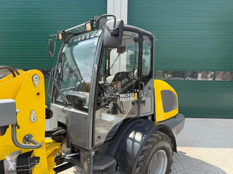 Nakladač Wacker Neuson WL 54 LOW HOURS
