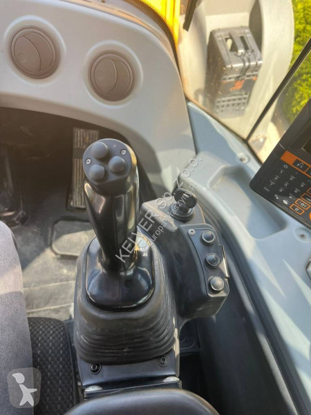 Nakladač Liebherr Xpower * VEI HELPER X *