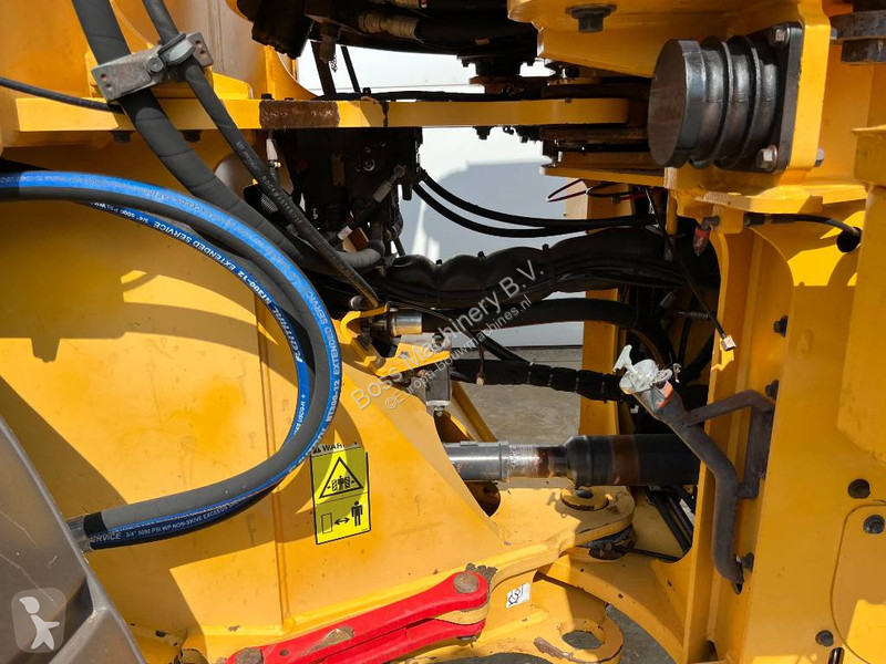 مُحمّلة Volvo - 3th Function + Quick Coupler