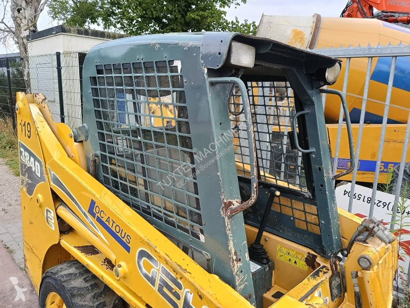 Nakladač Gehl 3840 schranklader bobcat skidsteer