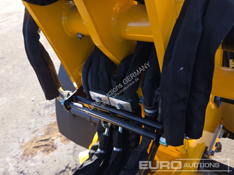 Nakladač JCB 403