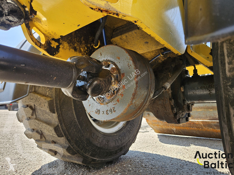 Nakladač Wacker Neuson WL20