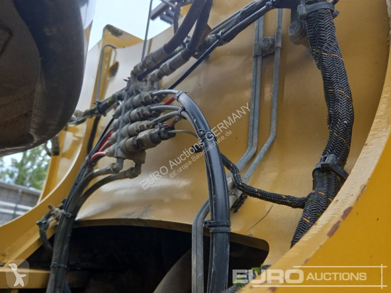 Chargeuse Caterpillar 966MXE
