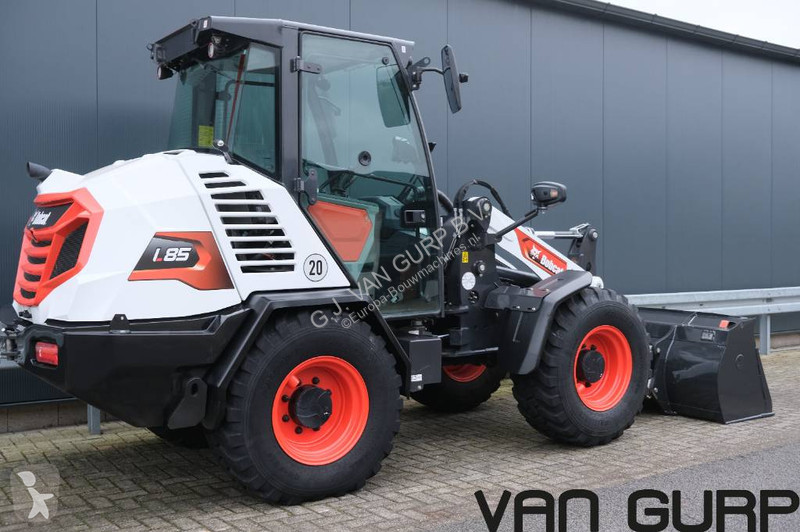 Pala cargadora Bobcat L85 | 2023 | 550h | A/C |