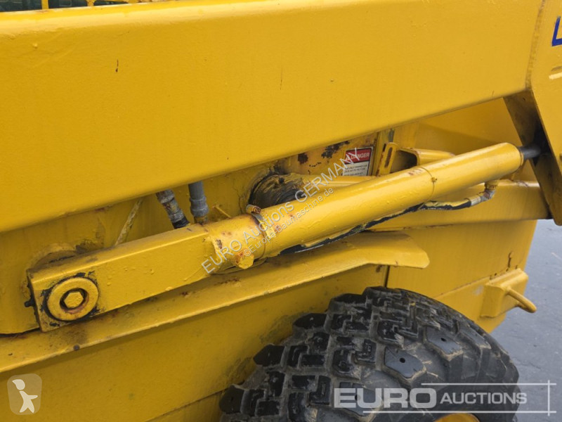 Shovel New Holland LX465