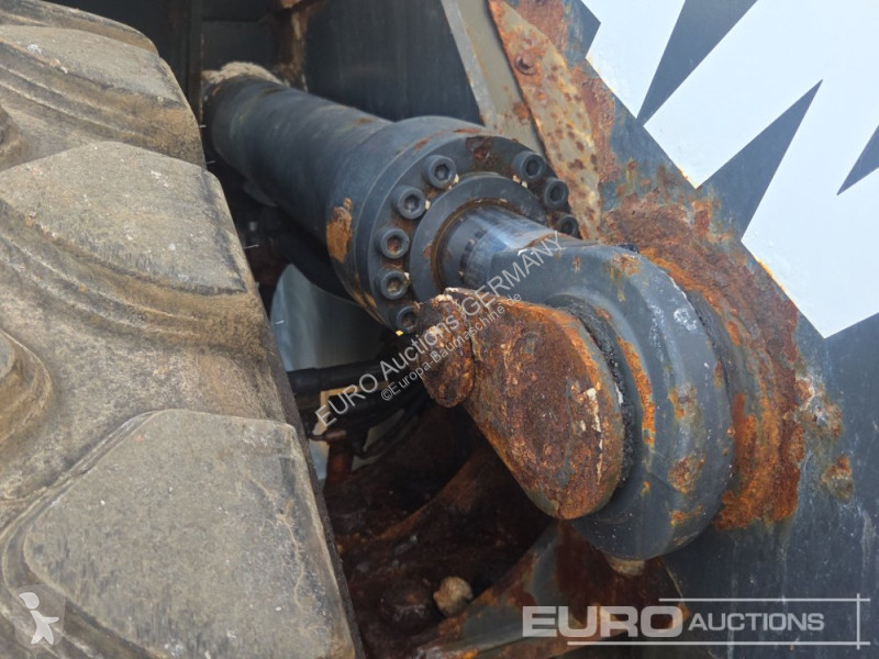 Doosan DL380-7 loader