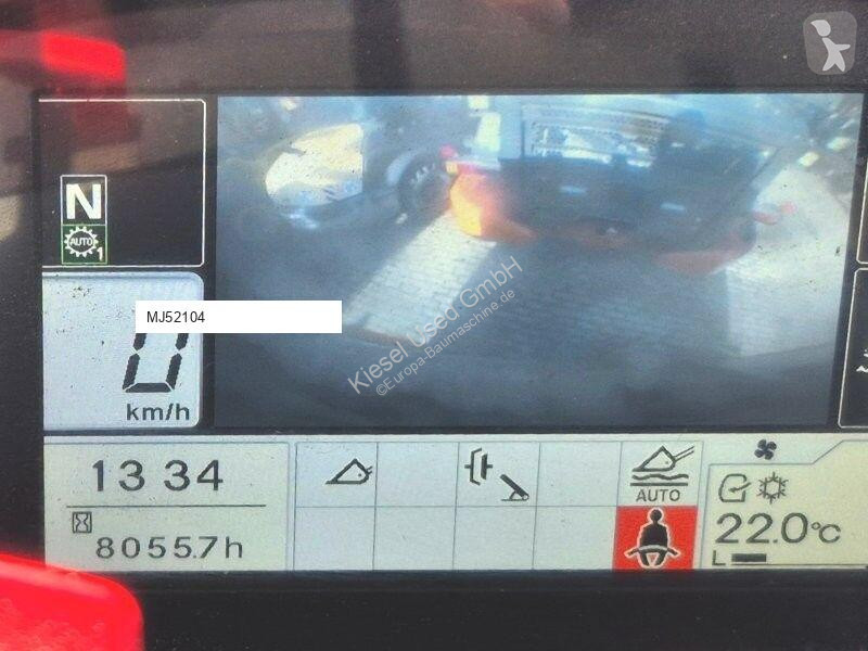 Навантажувач Hitachi 6