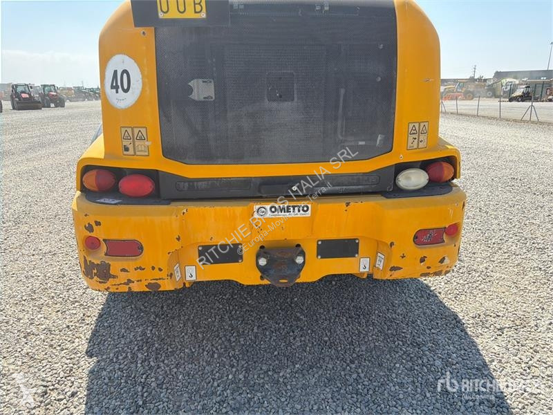 Навантажувач JCB Agri Wheel Loader