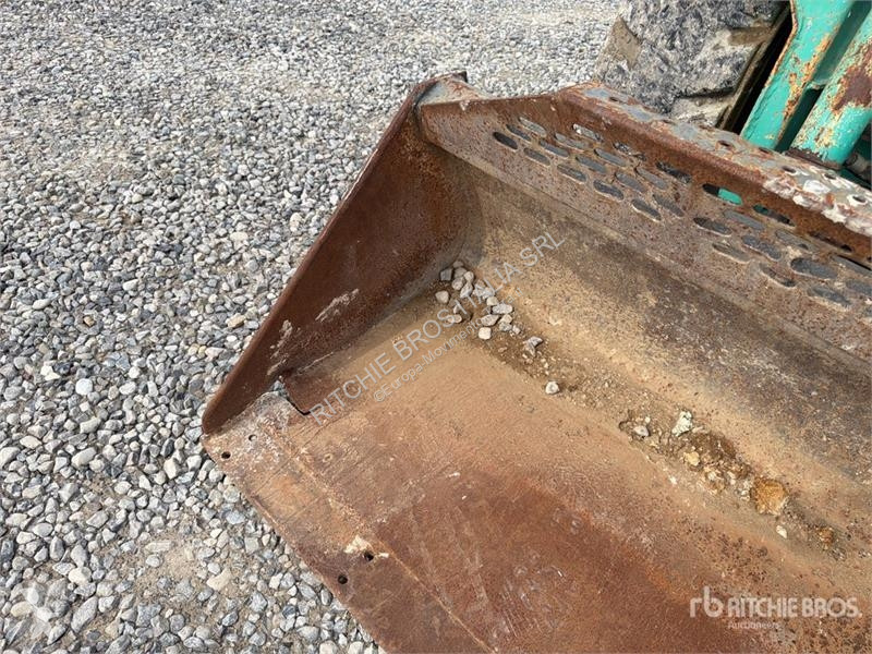 Chargeuse IHI 2041 Skid Steer Loader