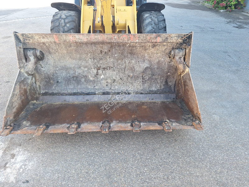 Lastare Caterpillar M M