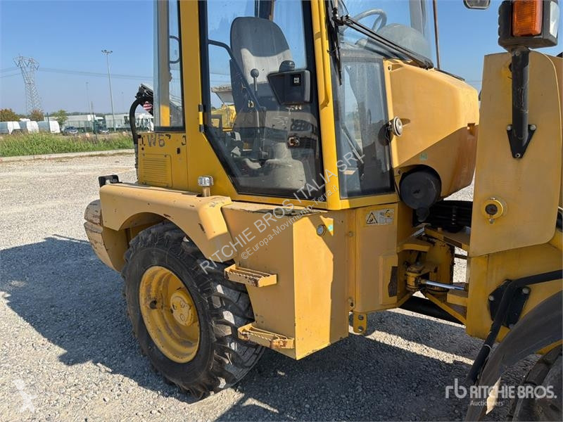 Pala cargadora Komatsu WB70A Wheel Loader