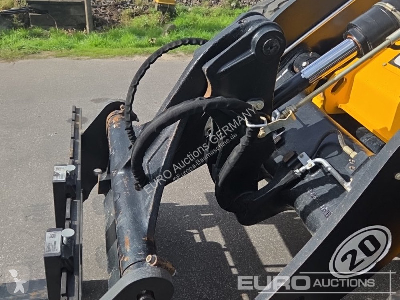Lastare JCB 409
