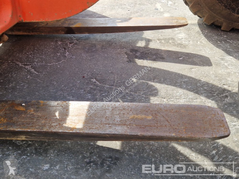 Lastare Kubota R085