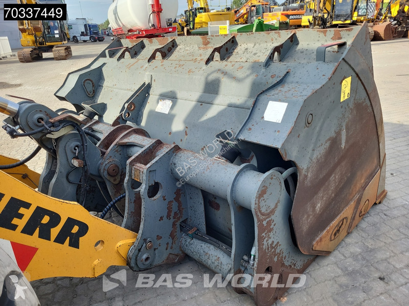 Фронтальный погрузчик Liebherr