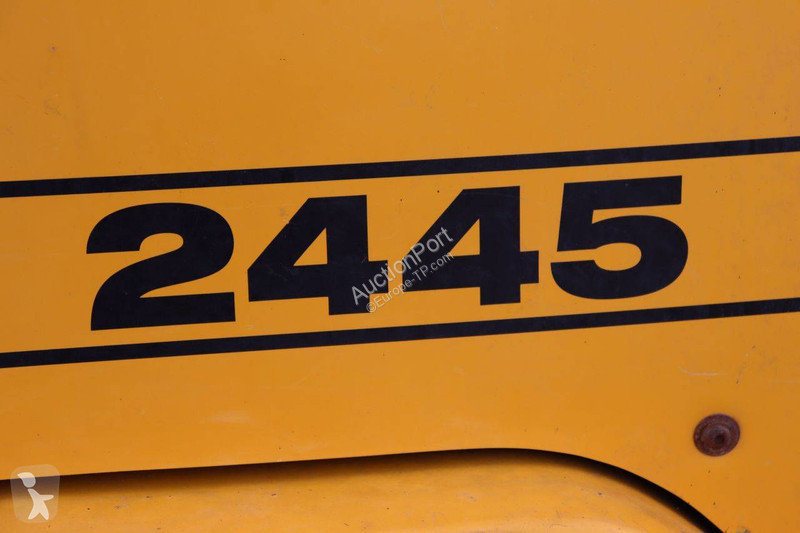 Pala cargadora Schäffer 2445