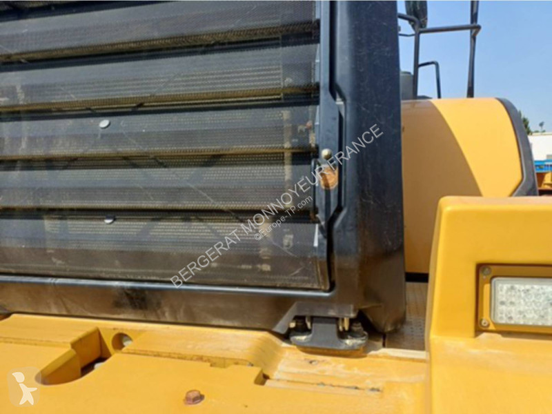 Товарач Caterpillar 972M XE