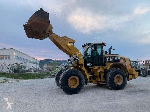 Chargeuse Caterpillar 962M