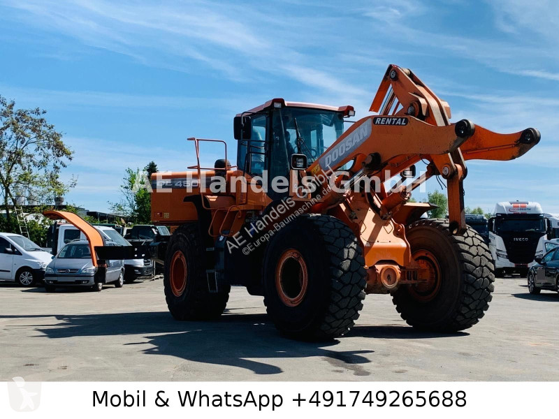Chargeuse Doosan 4503...