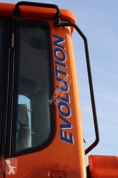 مُحمّلة Fiat Kobelco W170