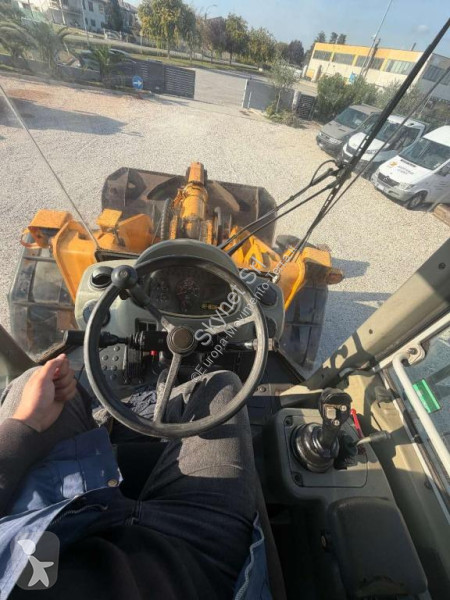 مُحمّلة Hyundai HL 760-7A