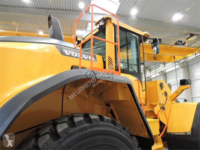 Shovel Volvo New Tyre+Bucket