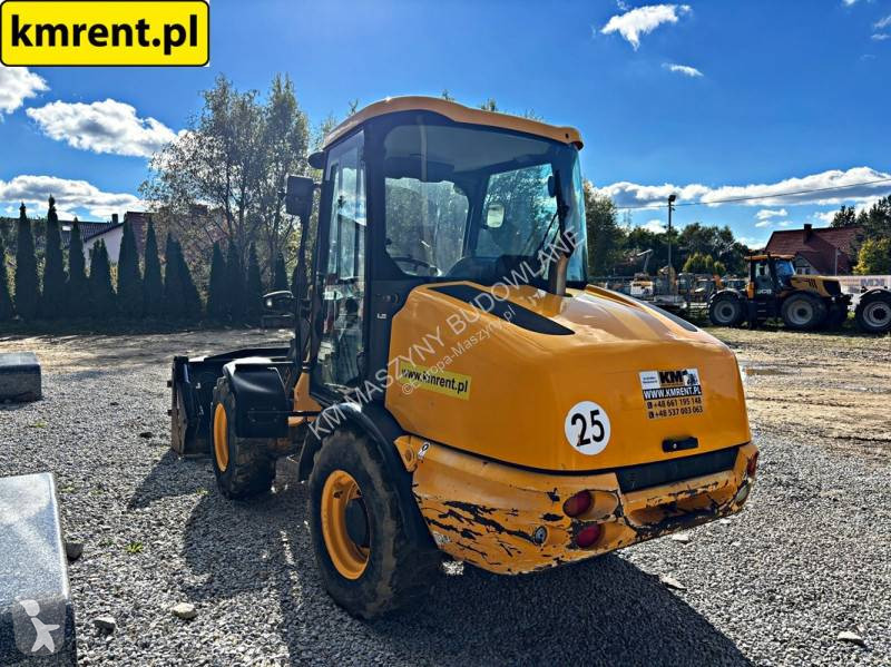 مُحمّلة JCB 406 B ŁADOWARKA KOŁOWA 2013R | |...