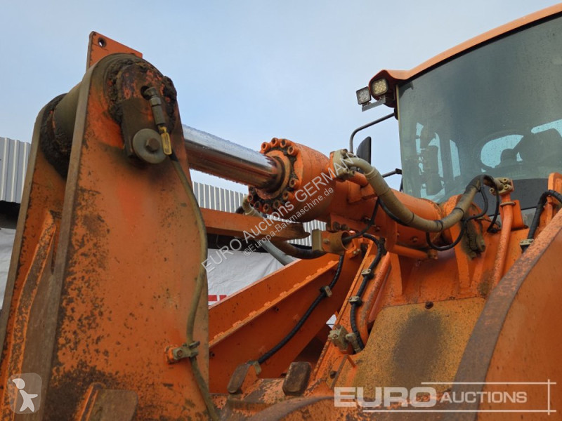 Shovel Doosan 3