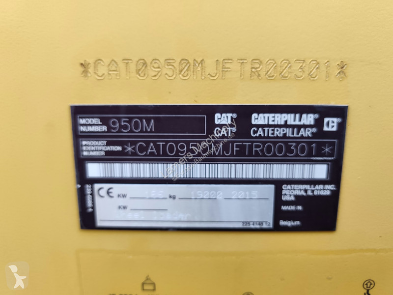 Chargeuse Caterpillar M .