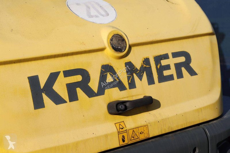 Kramer 353 loader