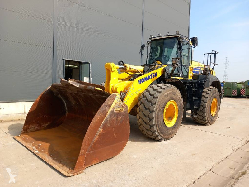Shovel Komatsu WA475-10