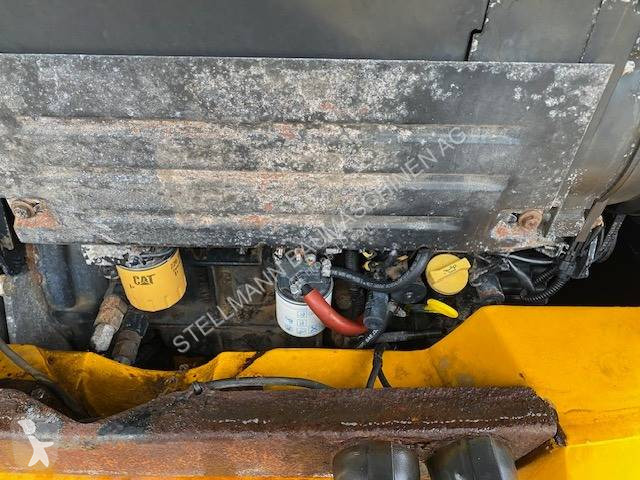 Shovel JCB