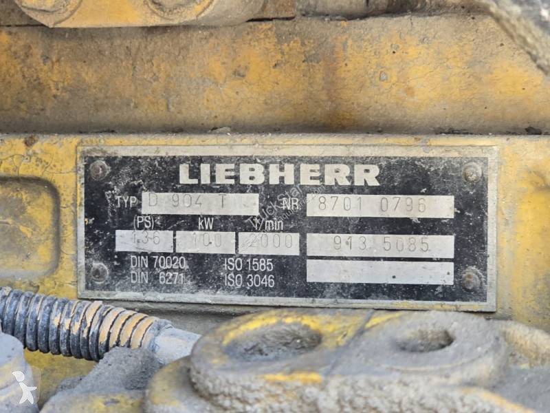 Pá carregadora Liebherr L521