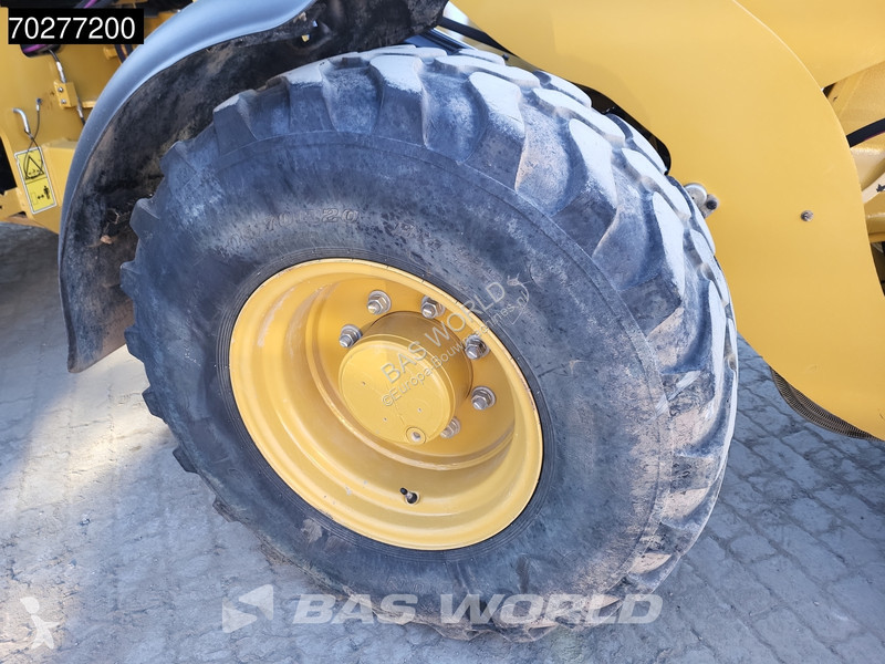 Shovel Caterpillar M EPA