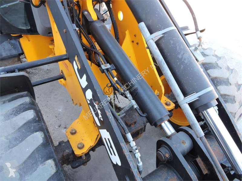 Shovel JCB 406