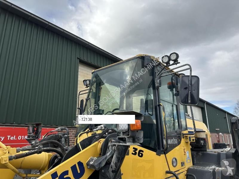 Nakladač  Shovel WA270 8 - Gebruikt