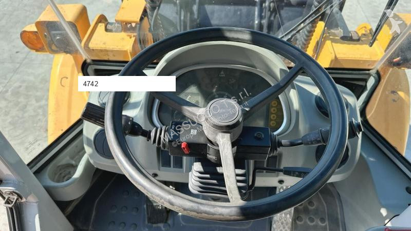 Pala Hyundai HL730TM-7
