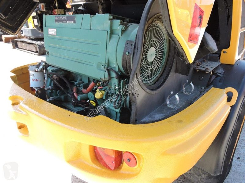 مُحمّلة Volvo L25F + FORK