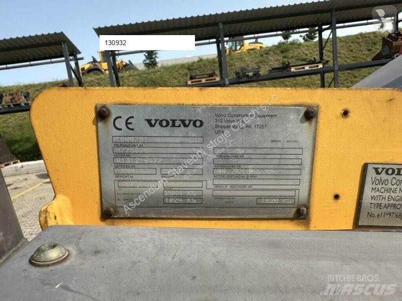 Shovel Volvo MC70C