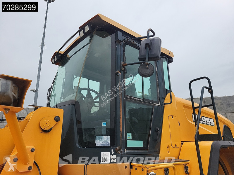 Shovel Hyundai HL955